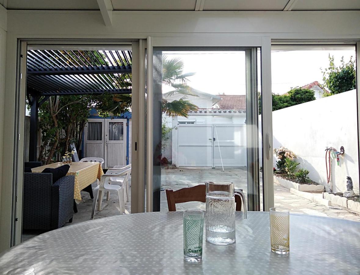 Maison Boisvinet Saint-Gilles-Croix-De-Vie, 4-5 P, Belle Cour Interieure, 200M Plage ภายนอก รูปภาพ